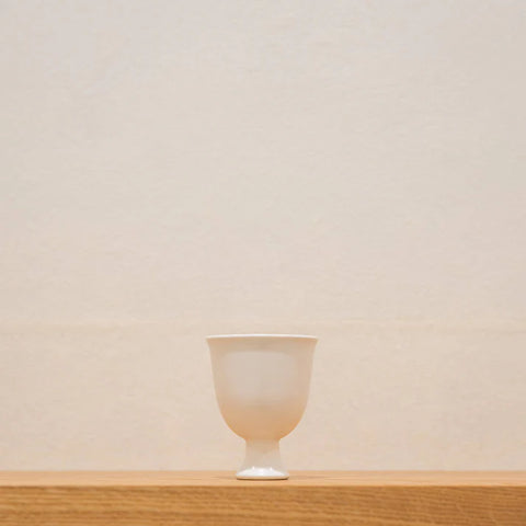 足付酒盃<ほそみ>生成り